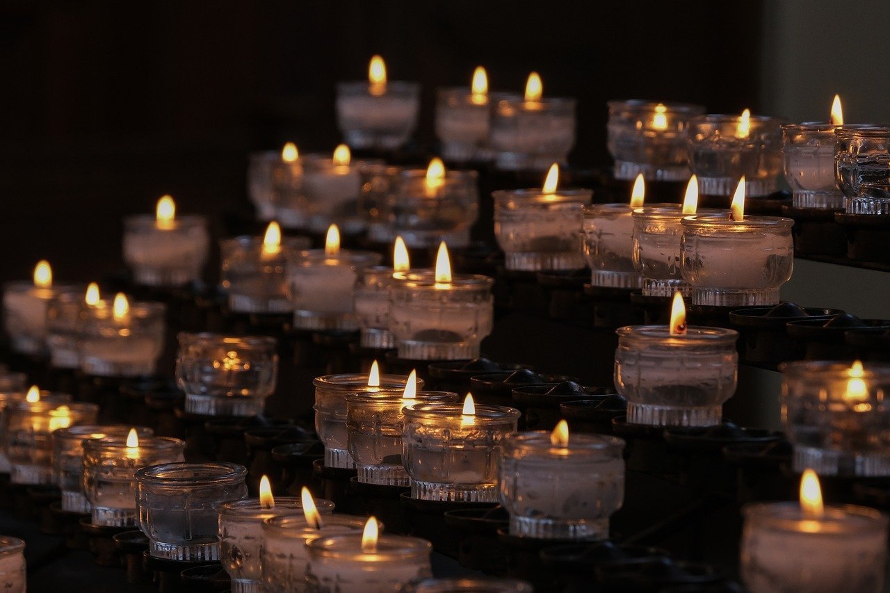 candles-8270380_1280 (c) pixabay